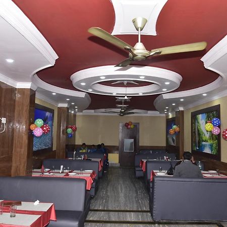 Hotel royal surya Gaya Dış mekan fotoğraf